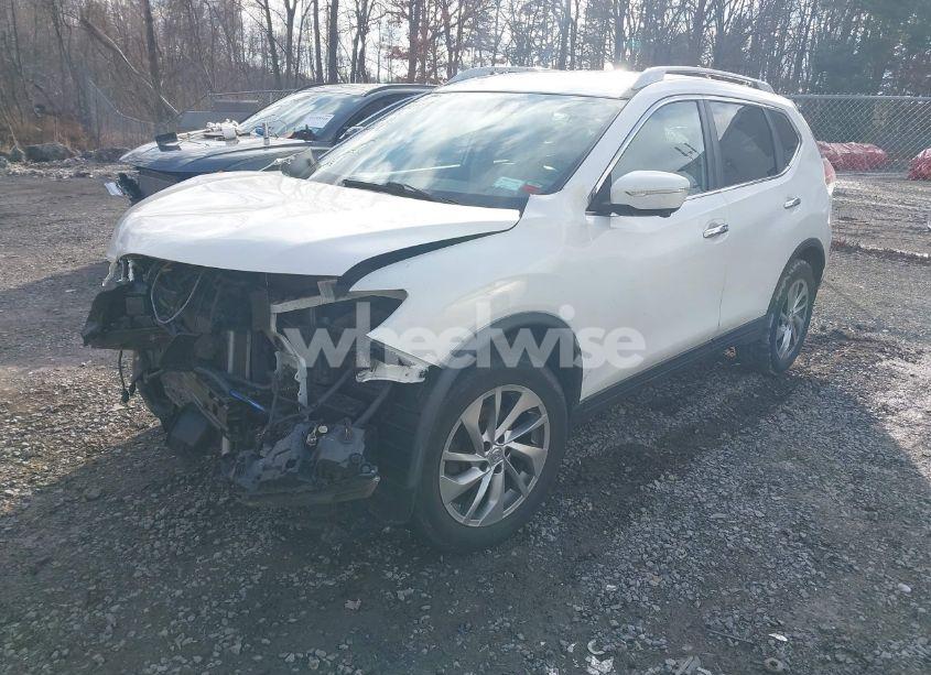 Photo 2 of 2014 Nissan Rogue SL (VIN 5N1AT2MV8EC811687)