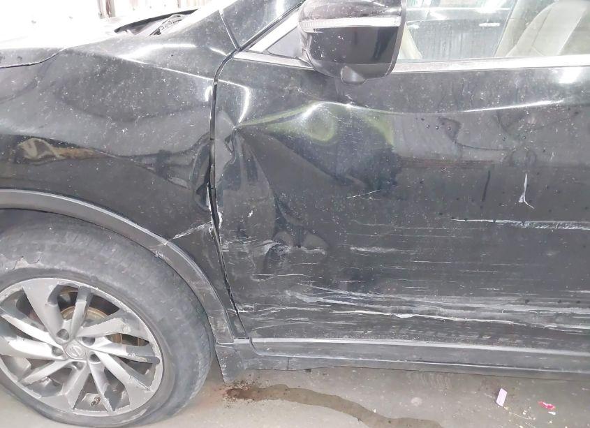 Photo 6 of 2014 Nissan Rogue SL (VIN 5N1AT2MV8EC835780)