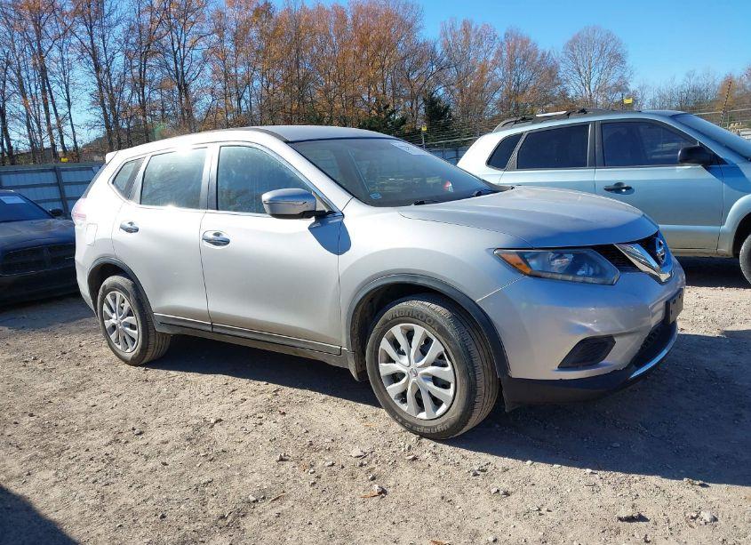 2014 Nissan Rogue S (VIN 5N1AT2MV8EC849937) main photo