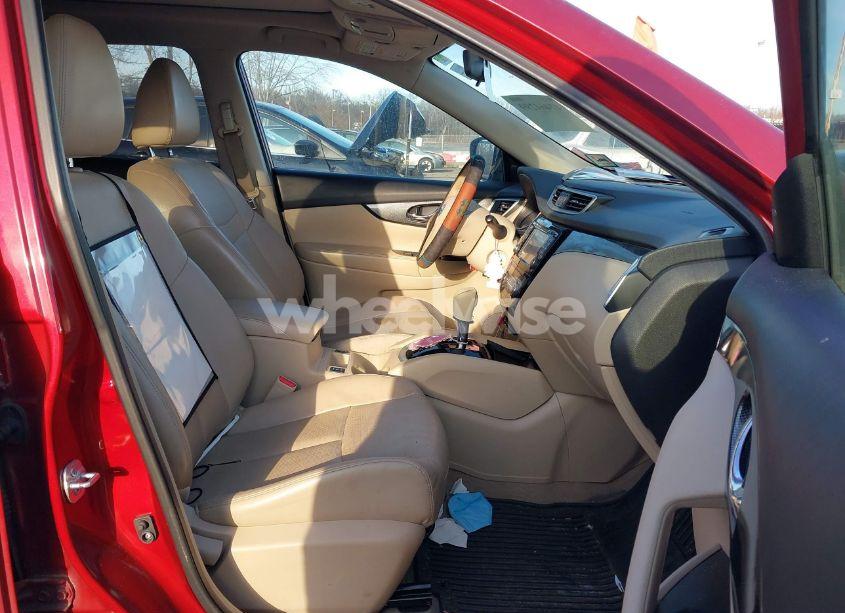 Photo 5 of 2015 Nissan Rogue SL (VIN 5N1AT2MV8FC752836)