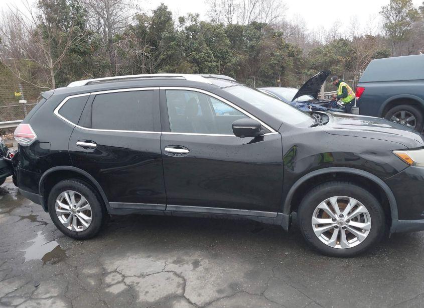 Photo 13 of 2015 Nissan Rogue SV (VIN 5N1AT2MV8FC782905)