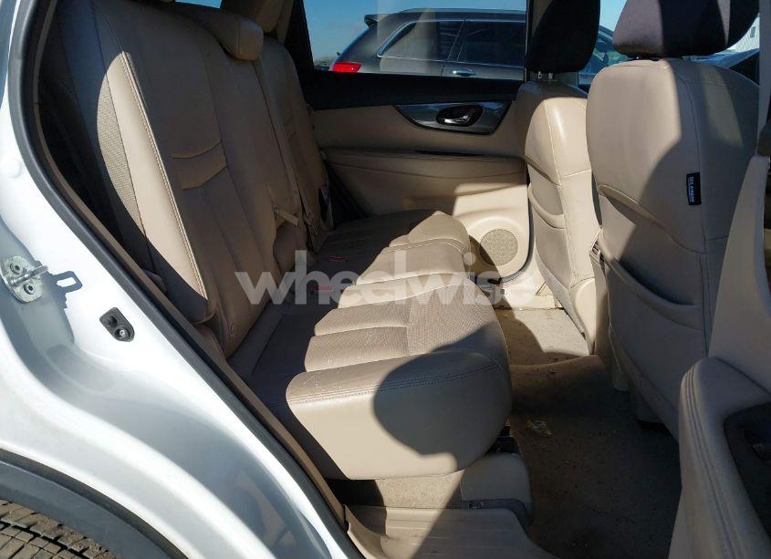 Photo 8 of 2015 Nissan Rogue SL (VIN 5N1AT2MV8FC793175)