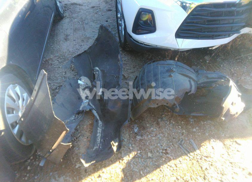 Photo 12 of 2015 Nissan Rogue S (VIN 5N1AT2MV8FC811710)