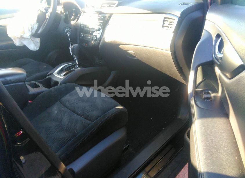 Photo 5 of 2015 Nissan Rogue S (VIN 5N1AT2MV8FC811710)