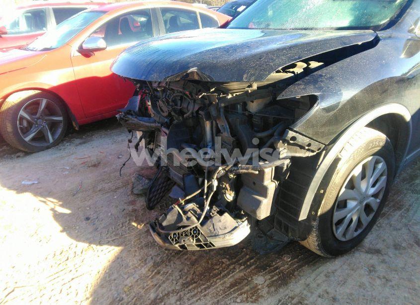 Photo 6 of 2015 Nissan Rogue S (VIN 5N1AT2MV8FC811710)