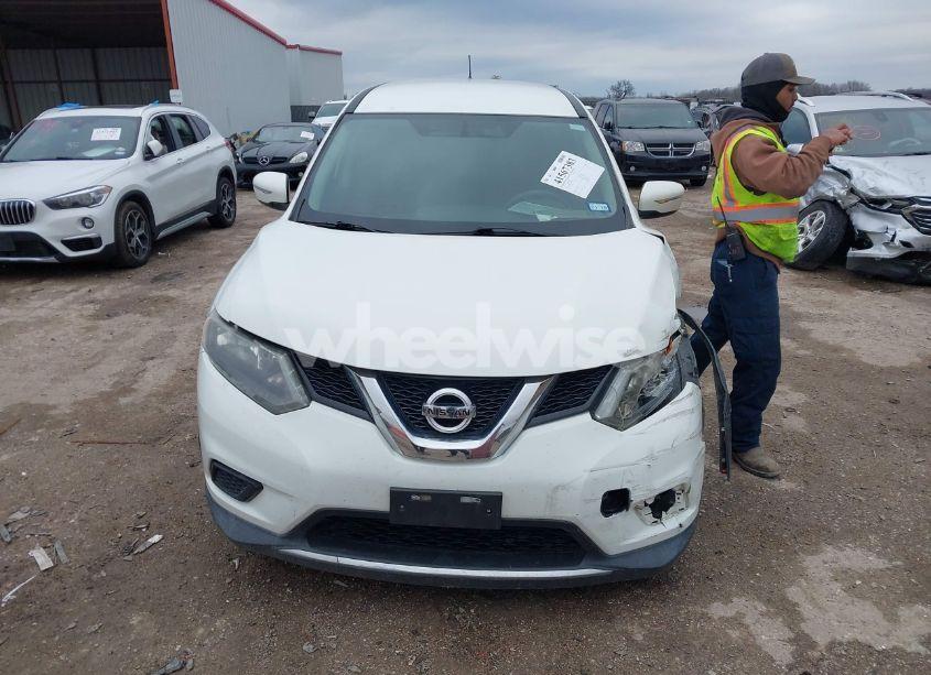 Photo 11 of 2015 Nissan Rogue S (VIN 5N1AT2MV8FC882440)