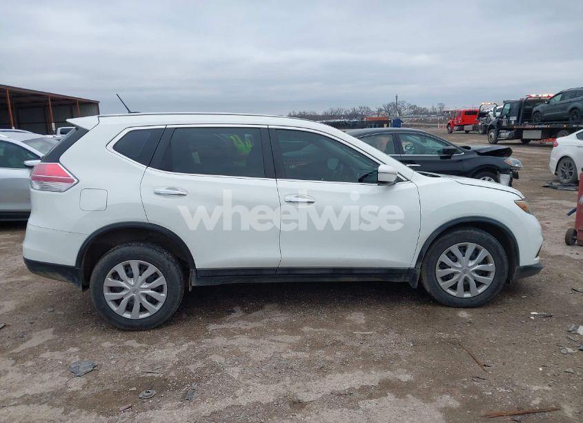 Photo 12 of 2015 Nissan Rogue S (VIN 5N1AT2MV8FC882440)