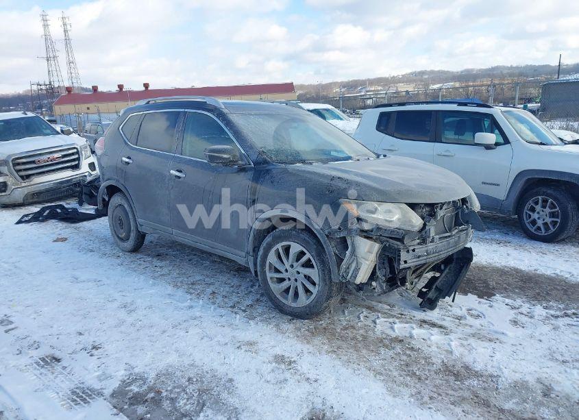 2015 Nissan Rogue SL (VIN 5N1AT2MV8FC898167) main photo