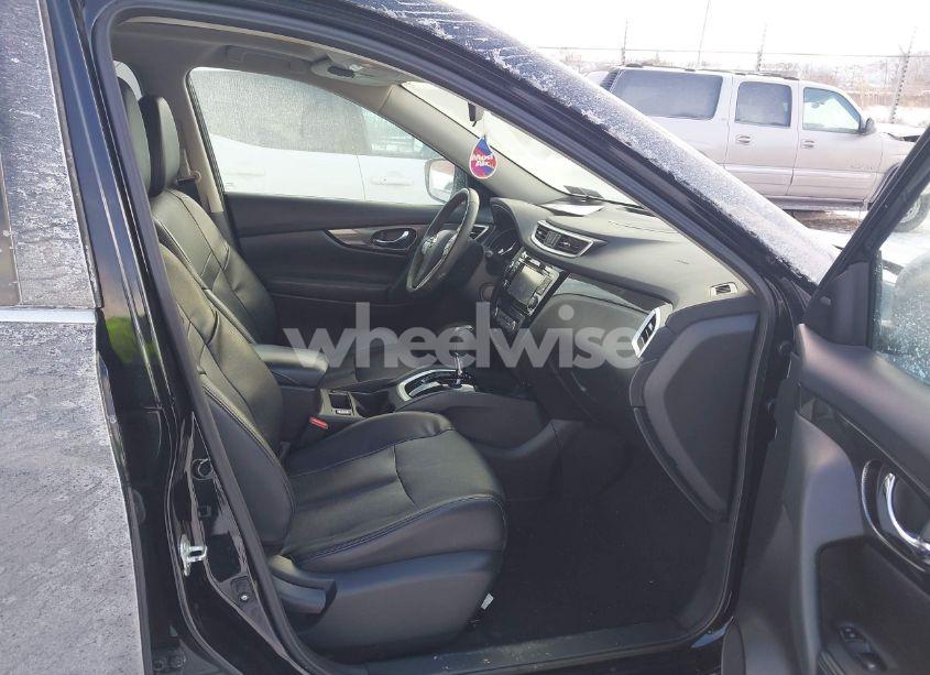 Photo 5 of 2015 Nissan Rogue SL (VIN 5N1AT2MV8FC898167)