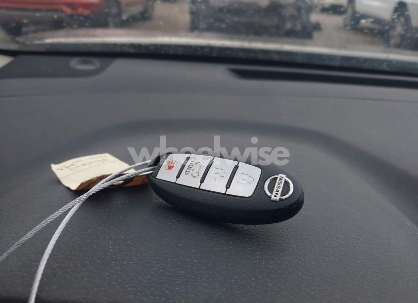 Photo 11 of 2016 Nissan Rogue SL (VIN 5N1AT2MV8GC826676)