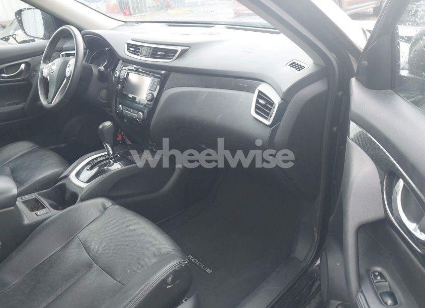 Photo 5 of 2016 Nissan Rogue SL (VIN 5N1AT2MV8GC826676)