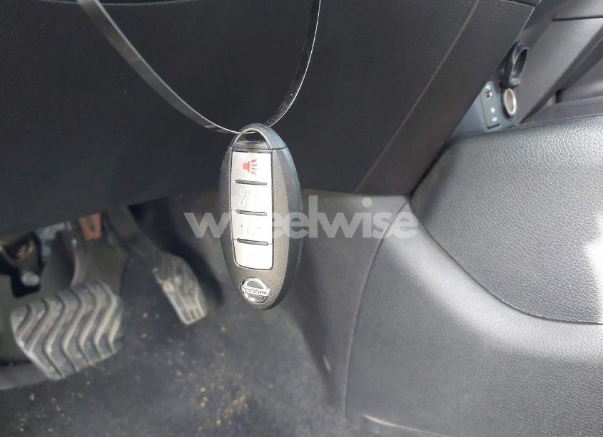 Photo 11 of 2016 Nissan Rogue SL (VIN 5N1AT2MV8GC870418)