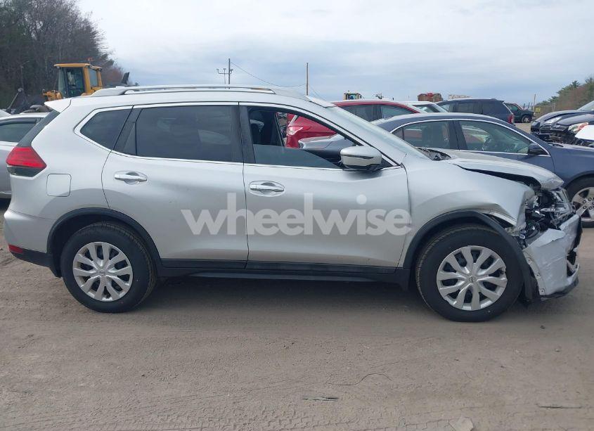 Photo 13 of 2017 Nissan Rogue S (VIN 5N1AT2MV8HC778923)