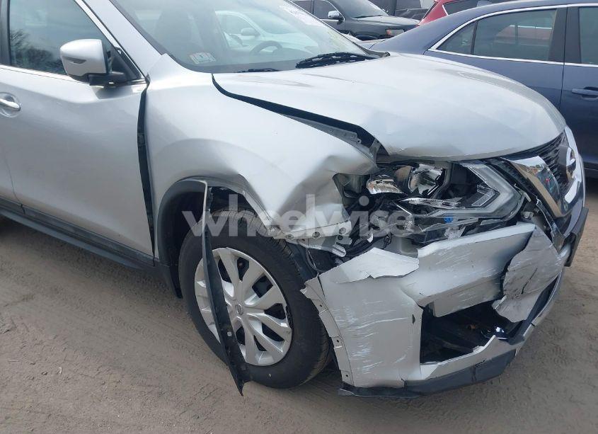 Photo 6 of 2017 Nissan Rogue S (VIN 5N1AT2MV8HC778923)