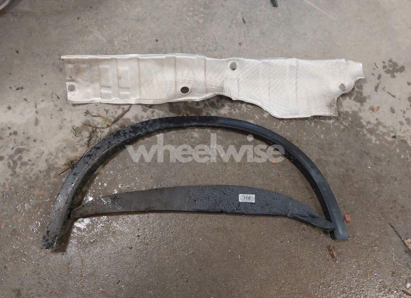 Photo 12 of 2017 Nissan Rogue S (VIN 5N1AT2MV8HC783524)