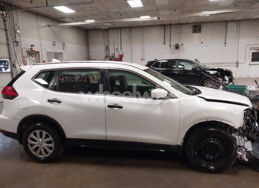 Photo 14 of 2017 Nissan Rogue S (VIN 5N1AT2MV8HC783524)