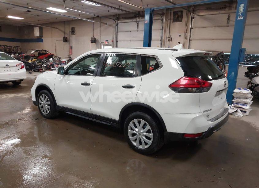 Photo 3 of 2017 Nissan Rogue S (VIN 5N1AT2MV8HC783524)