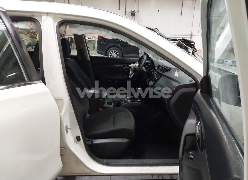 Photo 5 of 2017 Nissan Rogue S (VIN 5N1AT2MV8HC783524)