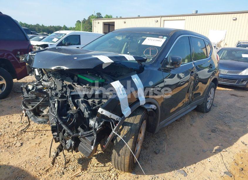 Photo 2 of 2017 Nissan Rogue S (VIN 5N1AT2MV8HC793552)