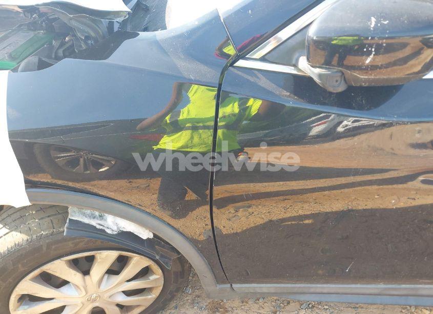 Photo 20 of 2017 Nissan Rogue S (VIN 5N1AT2MV8HC793552)