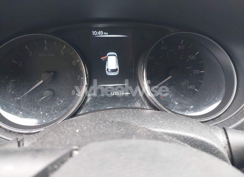 Photo 7 of 2017 Nissan Rogue SV (VIN 5N1AT2MV8HC824587)