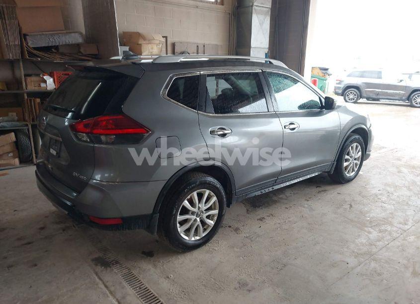 Photo 4 of 2017 Nissan Rogue S/SL/SV (VIN 5N1AT2MV8HC893926)