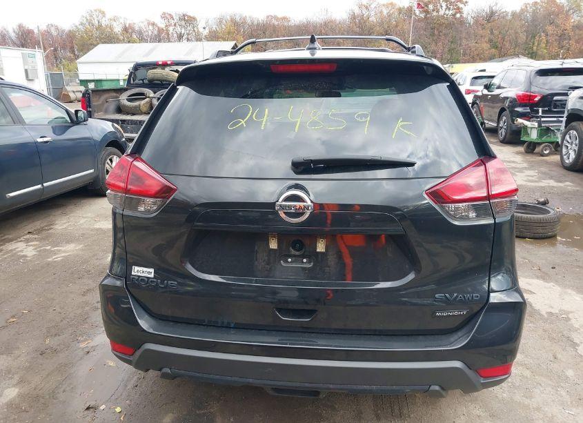 Photo 16 of 2018 Nissan Rogue SV (VIN 5N1AT2MV8JC755230)