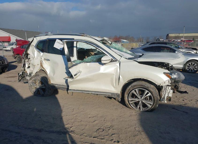 Photo 12 of 2018 Nissan Rogue SL (VIN 5N1AT2MV8JC802482)