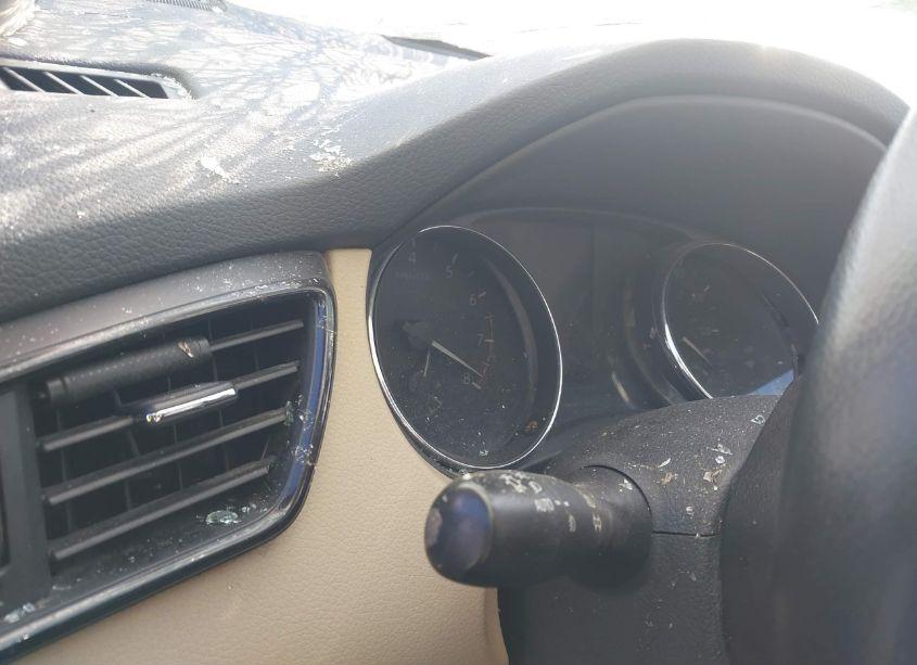 Photo 14 of 2018 Nissan Rogue SL (VIN 5N1AT2MV8JC802482)