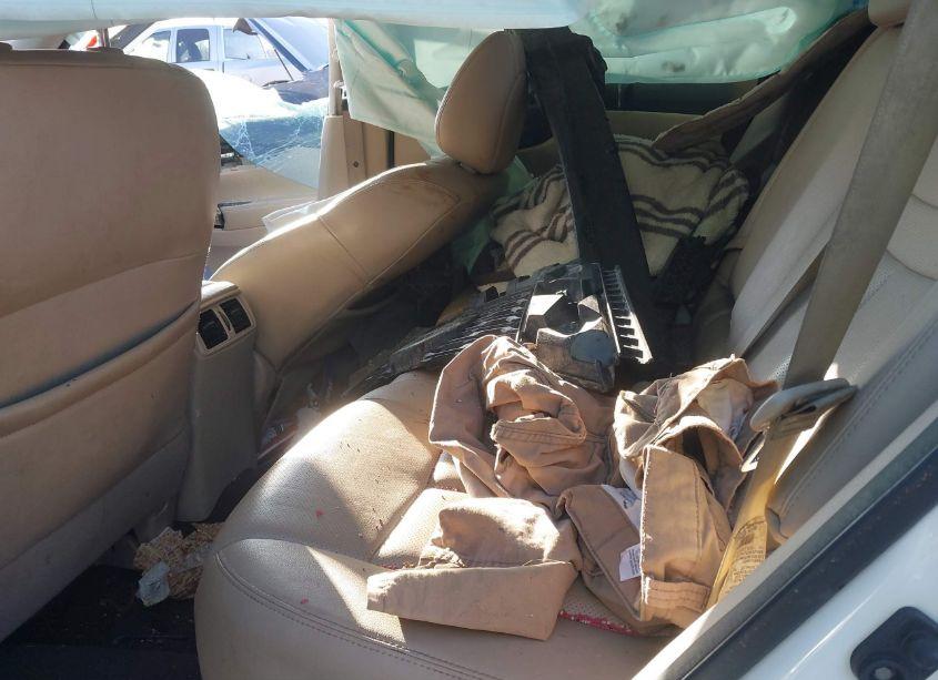 Photo 8 of 2018 Nissan Rogue SL (VIN 5N1AT2MV8JC802482)