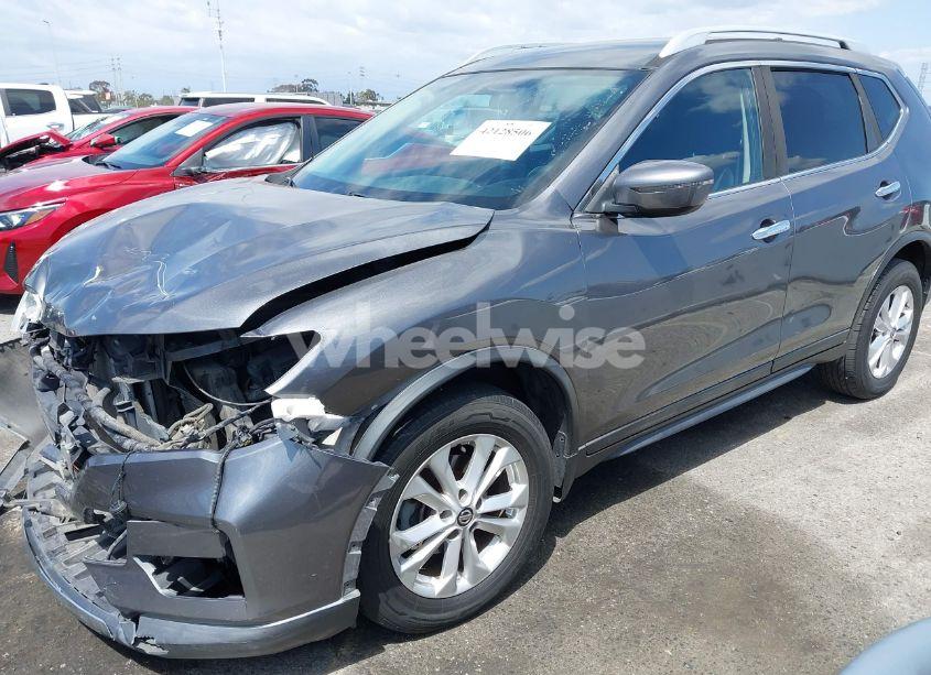 Photo 2 of 2018 Nissan Rogue S (VIN 5N1AT2MV8JC806984)