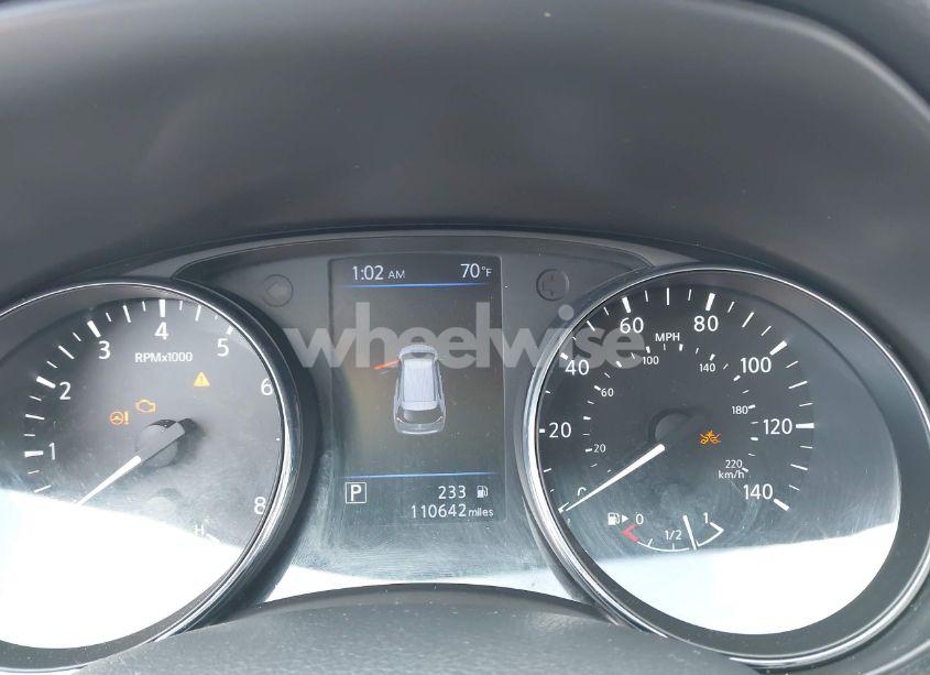 Photo 7 of 2018 Nissan Rogue S (VIN 5N1AT2MV8JC806984)