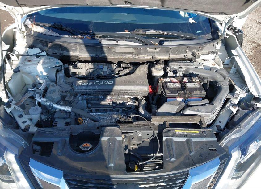 Photo 10 of 2018 Nissan Rogue SL (VIN 5N1AT2MV8JC822523)