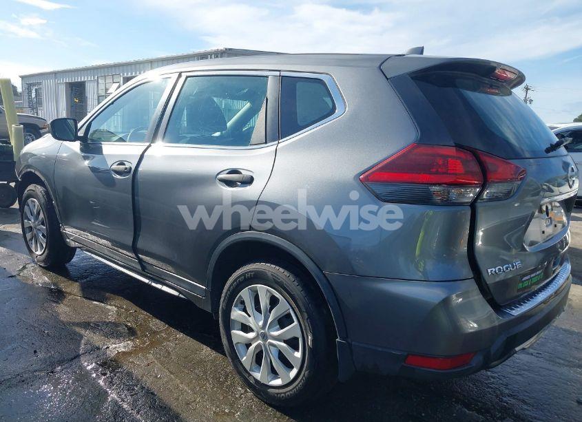 Photo 3 of 2018 Nissan Rogue S (VIN 5N1AT2MV8JC831223)