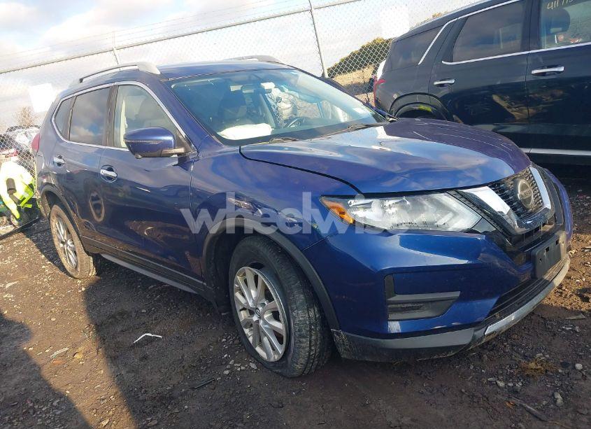 2018 Nissan Rogue SV (VIN 5N1AT2MV8JC836180) main photo