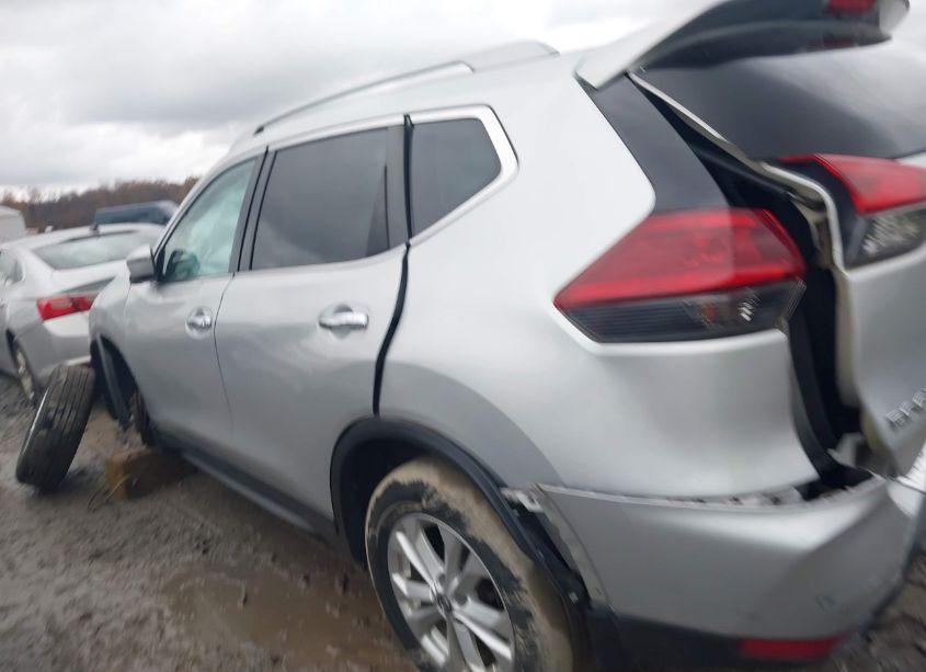 Photo 15 of 2018 Nissan Rogue S (VIN 5N1AT2MV8JC840116)