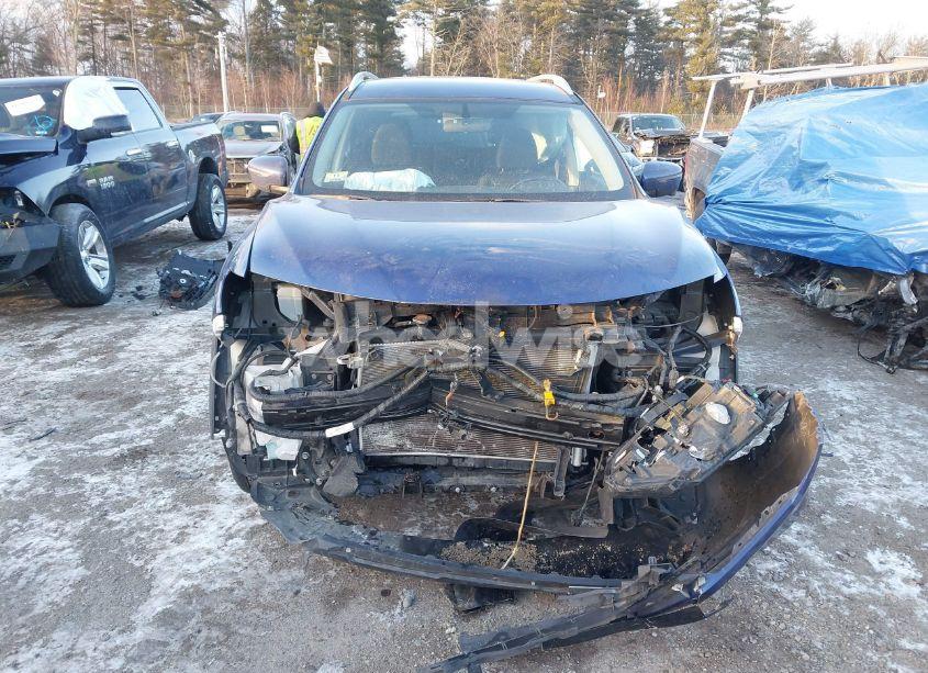 Photo 12 of 2018 Nissan Rogue SV (VIN 5N1AT2MV8JC841881)