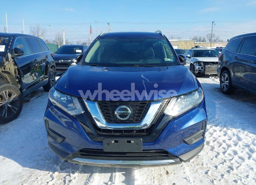 Photo 12 of 2018 Nissan Rogue SV (VIN 5N1AT2MV8JC842321)