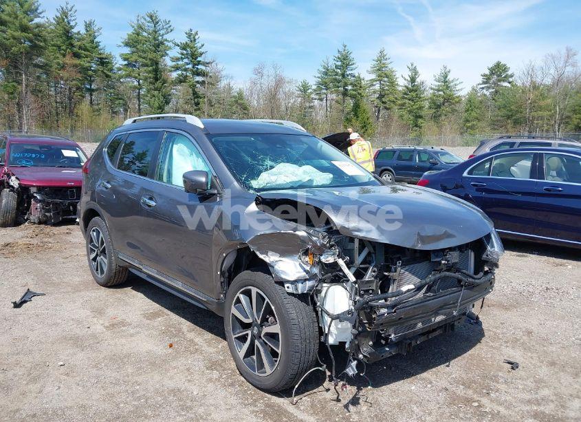2019 Nissan Rogue SL (VIN 5N1AT2MV8KC748666) main photo