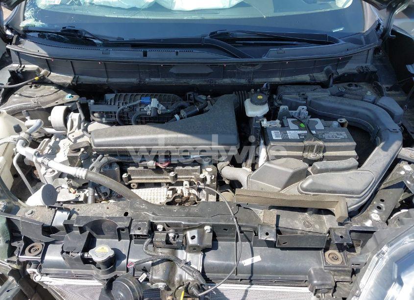 Photo 10 of 2019 Nissan Rogue SL (VIN 5N1AT2MV8KC748666)