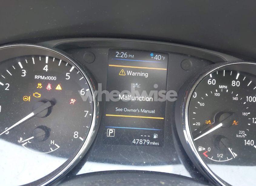 Photo 7 of 2019 Nissan Rogue SL (VIN 5N1AT2MV8KC748666)