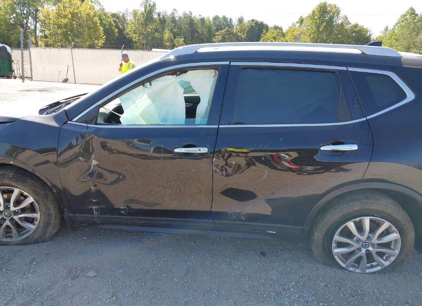 Photo 15 of 2019 Nissan Rogue S/SL/SV (VIN 5N1AT2MV8KC805707)