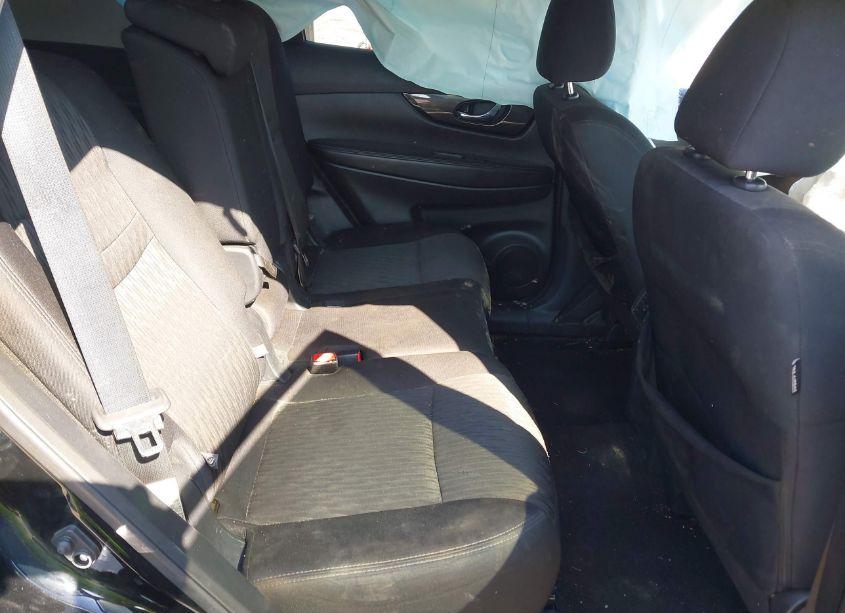 Photo 8 of 2019 Nissan Rogue S/SL/SV (VIN 5N1AT2MV8KC805707)