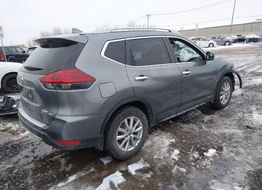 Photo 4 of 2020 Nissan Rogue S INTELLIGENT AWD (VIN 5N1AT2MV8LC732016)
