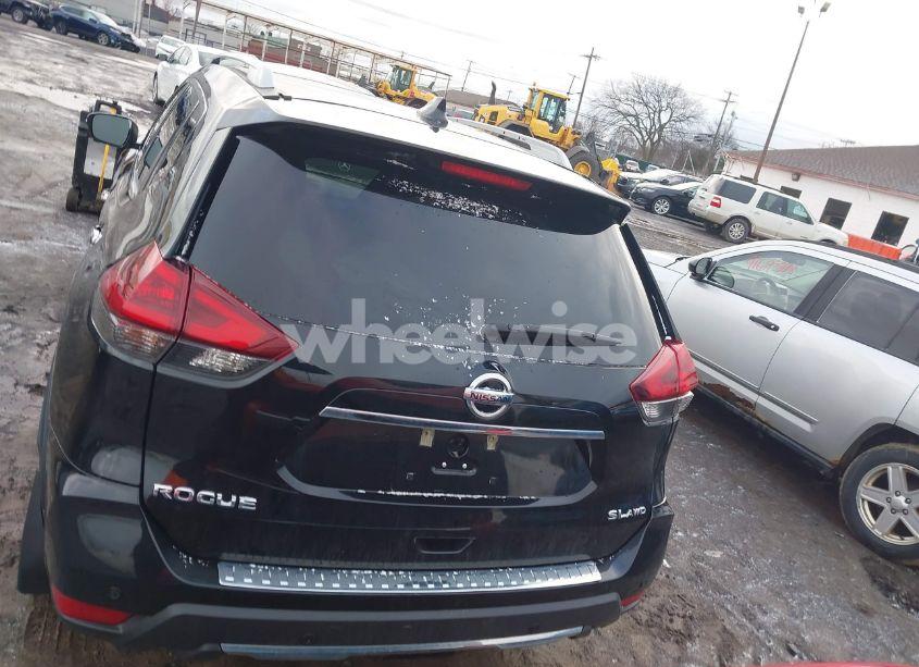 Photo 16 of 2020 Nissan Rogue SL INTELLIGENT AWD (VIN 5N1AT2MV8LC770586)