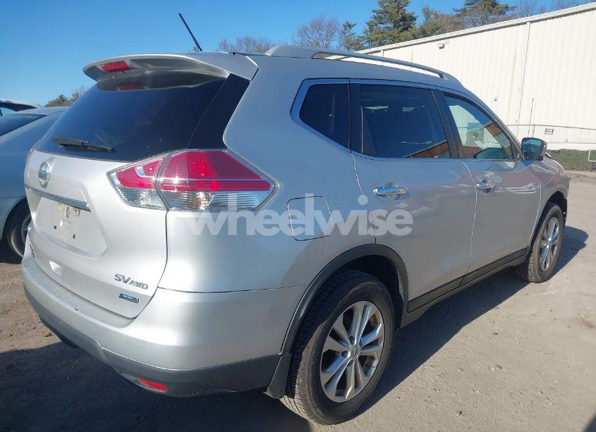 Photo 4 of 2014 Nissan Rogue SV (VIN 5N1AT2MV9EC757137)