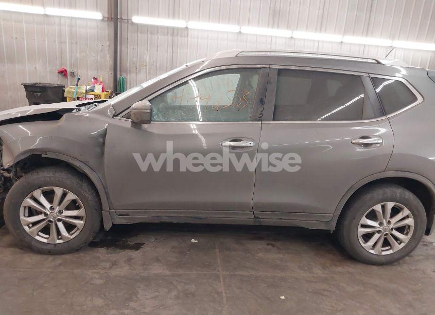 Photo 15 of 2014 Nissan Rogue SV (VIN 5N1AT2MV9EC780238)