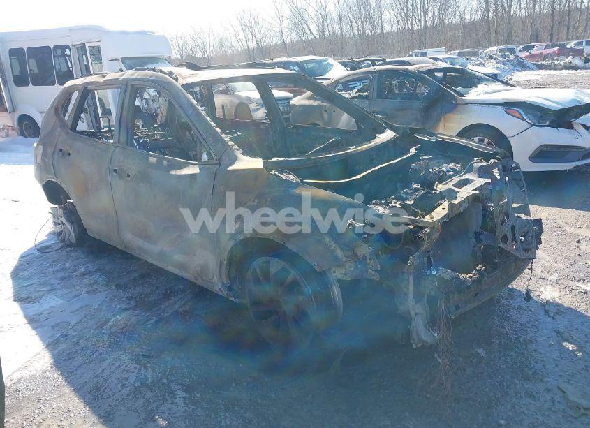 2014 Nissan Rogue SL (VIN 5N1AT2MV9EC844598) main photo