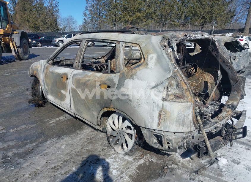 Photo 3 of 2014 Nissan Rogue SL (VIN 5N1AT2MV9EC844598)