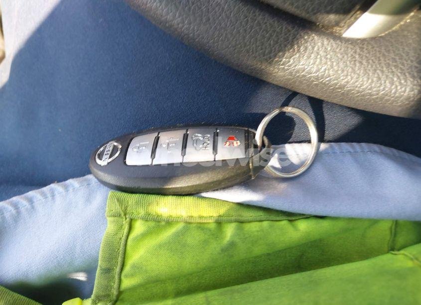 Photo 11 of 2015 Nissan Rogue SV (VIN 5N1AT2MV9FC757110)